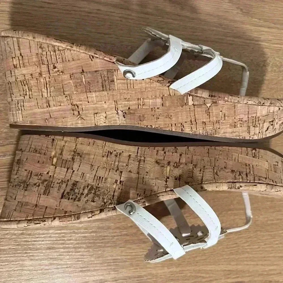 Circus by Sam Edelman White Wedges - Picture 3 of 3